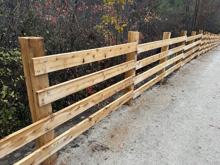 caledon trailway fence